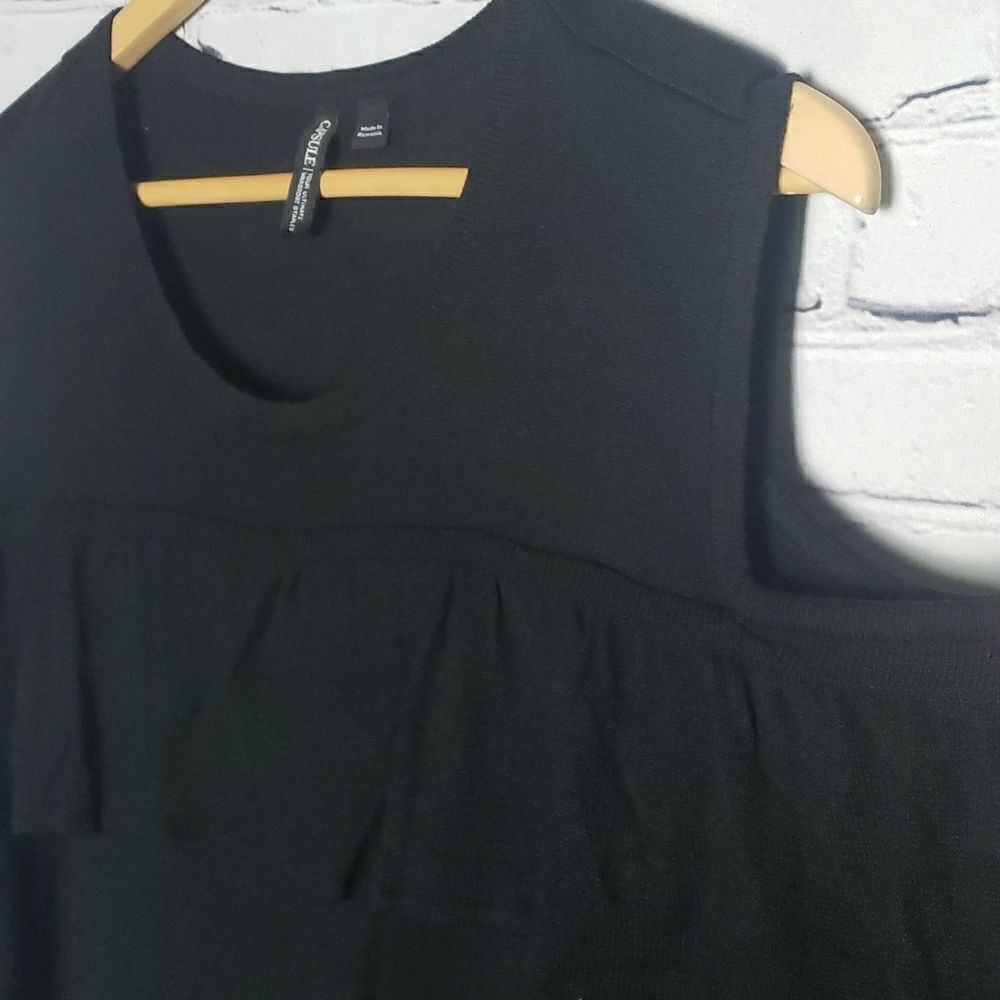 Black Capsule Longsleeve Top - Picture 5 of 5